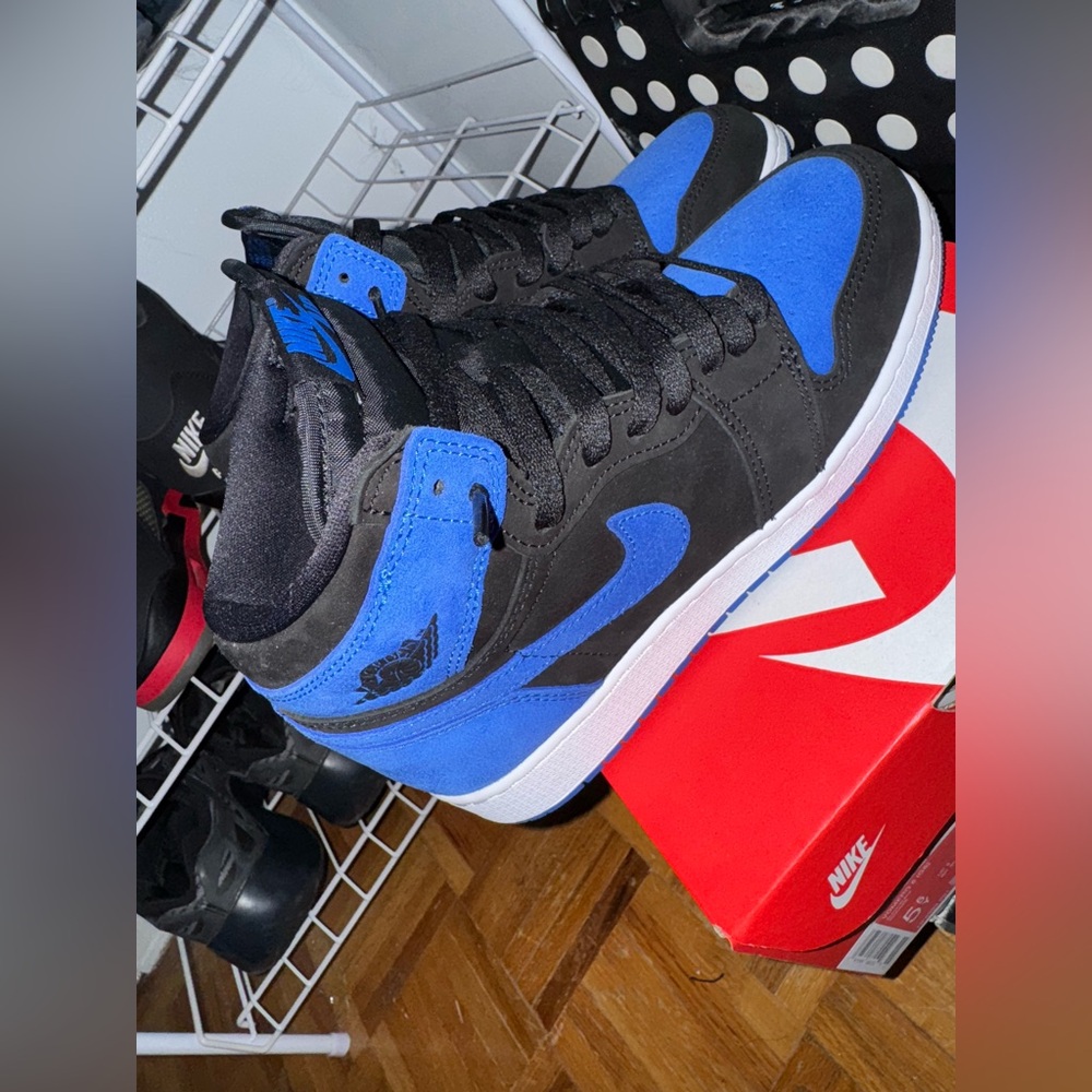 Air jordan 1 "royal reimagined"